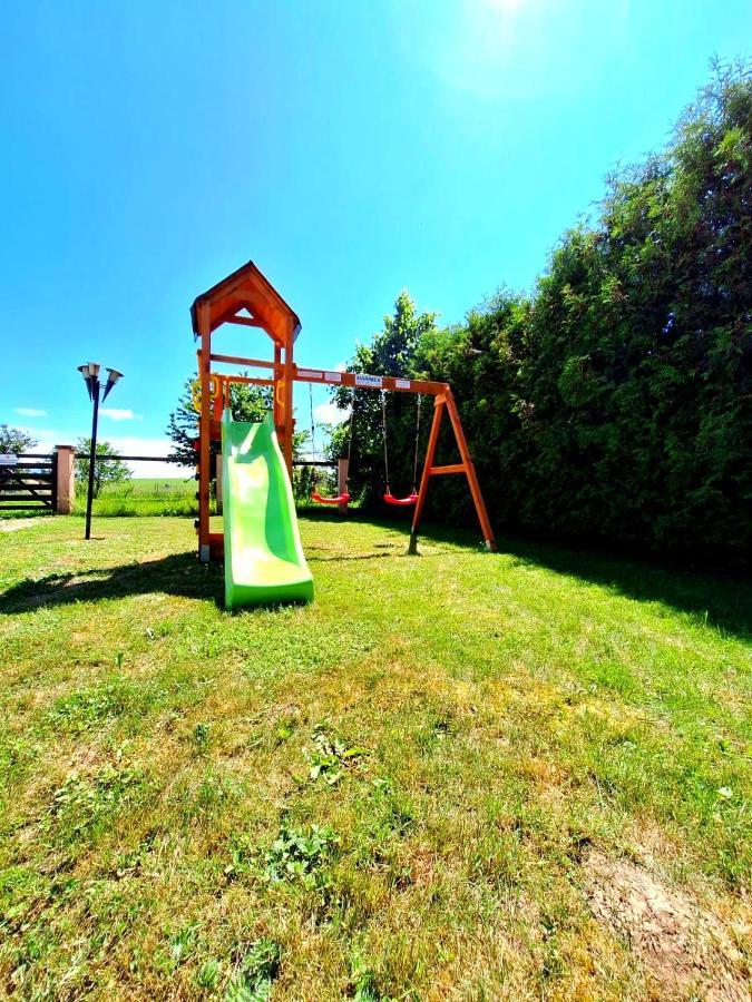 Vila Fenix B&B Ruzomberok Eksteriør billede